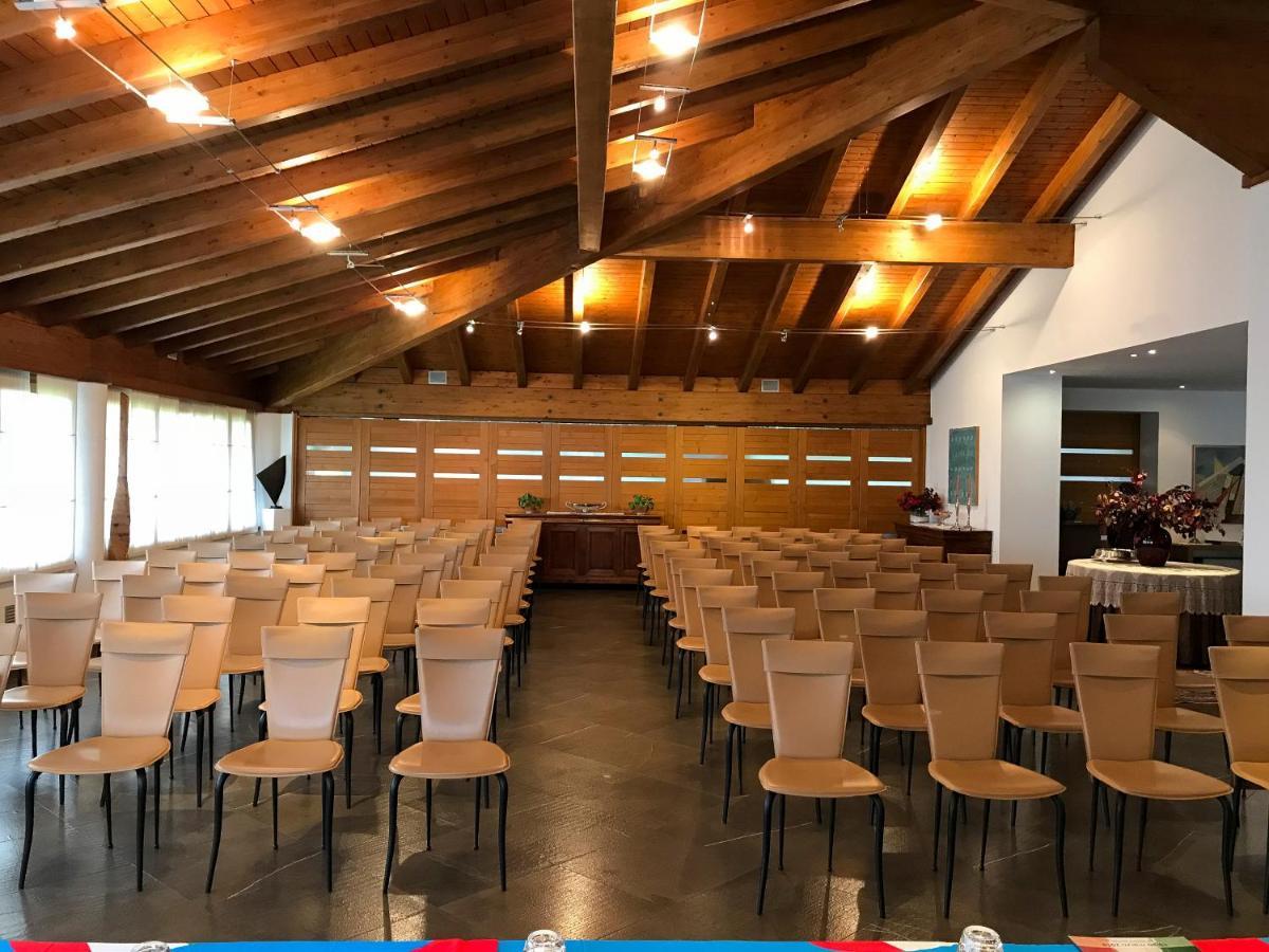 Eurohotel Palace Maniago Kültér fotó